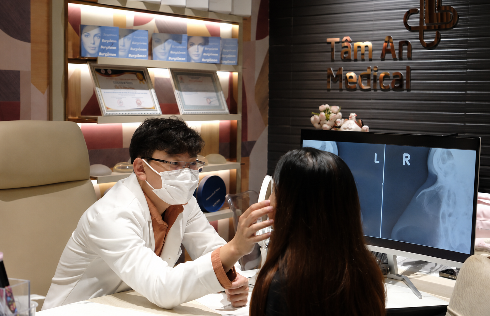 Bác sĩ Vương Tư Vấn Mũi Tại Đà Nẵng